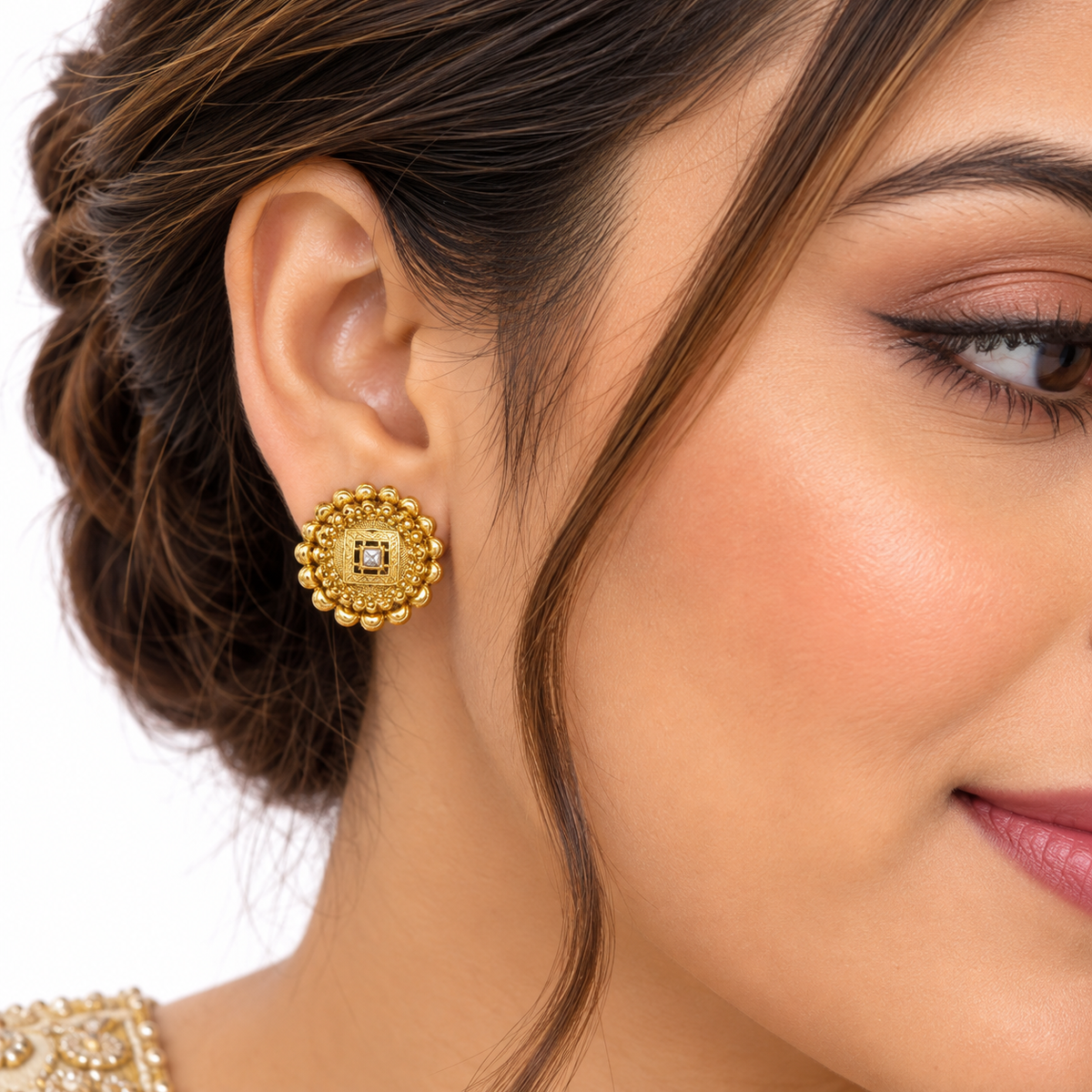 Traditional Gold Bead Pendant Necklace Set For Women