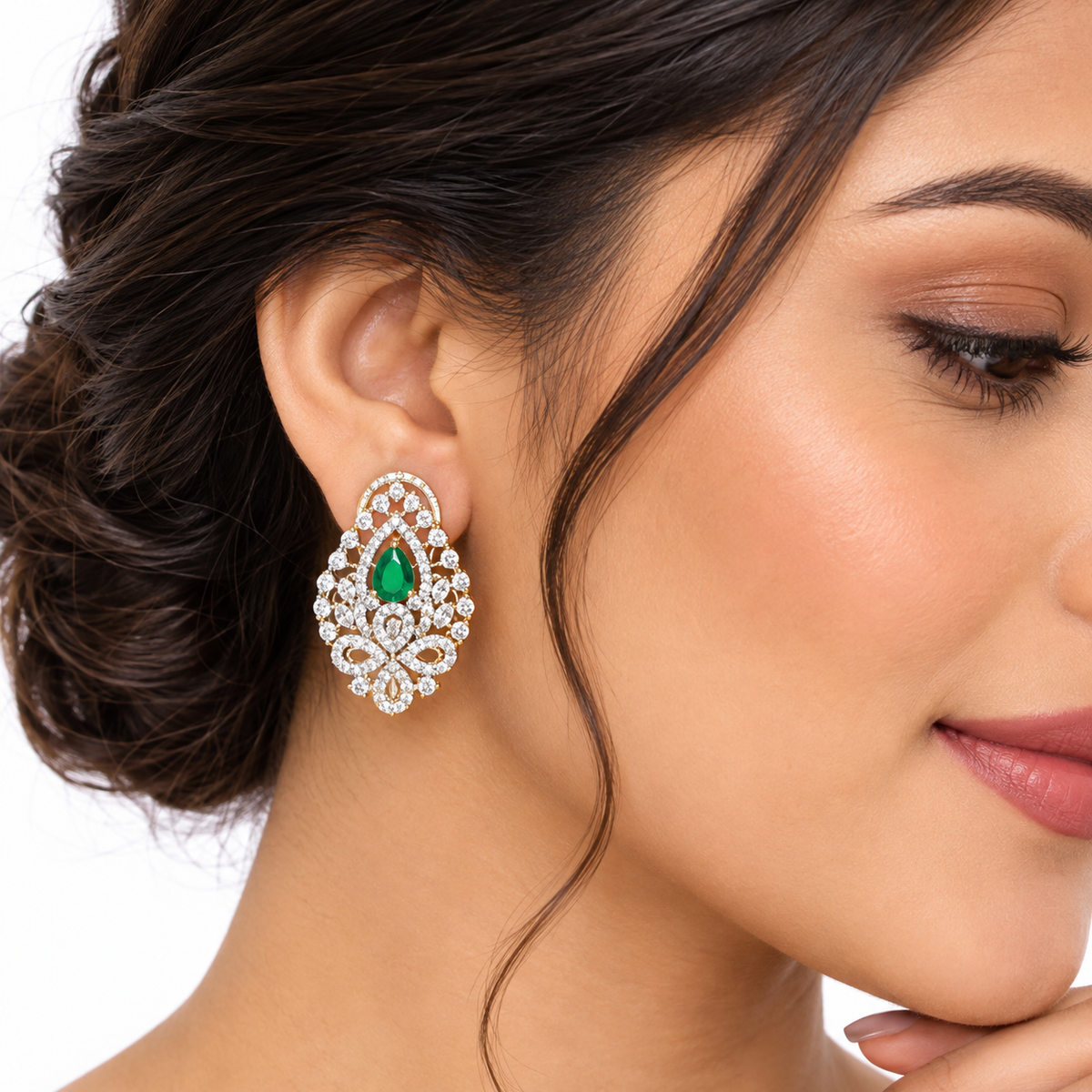 Green Beaded Necklace Set with Emerald Kundan Pendant
