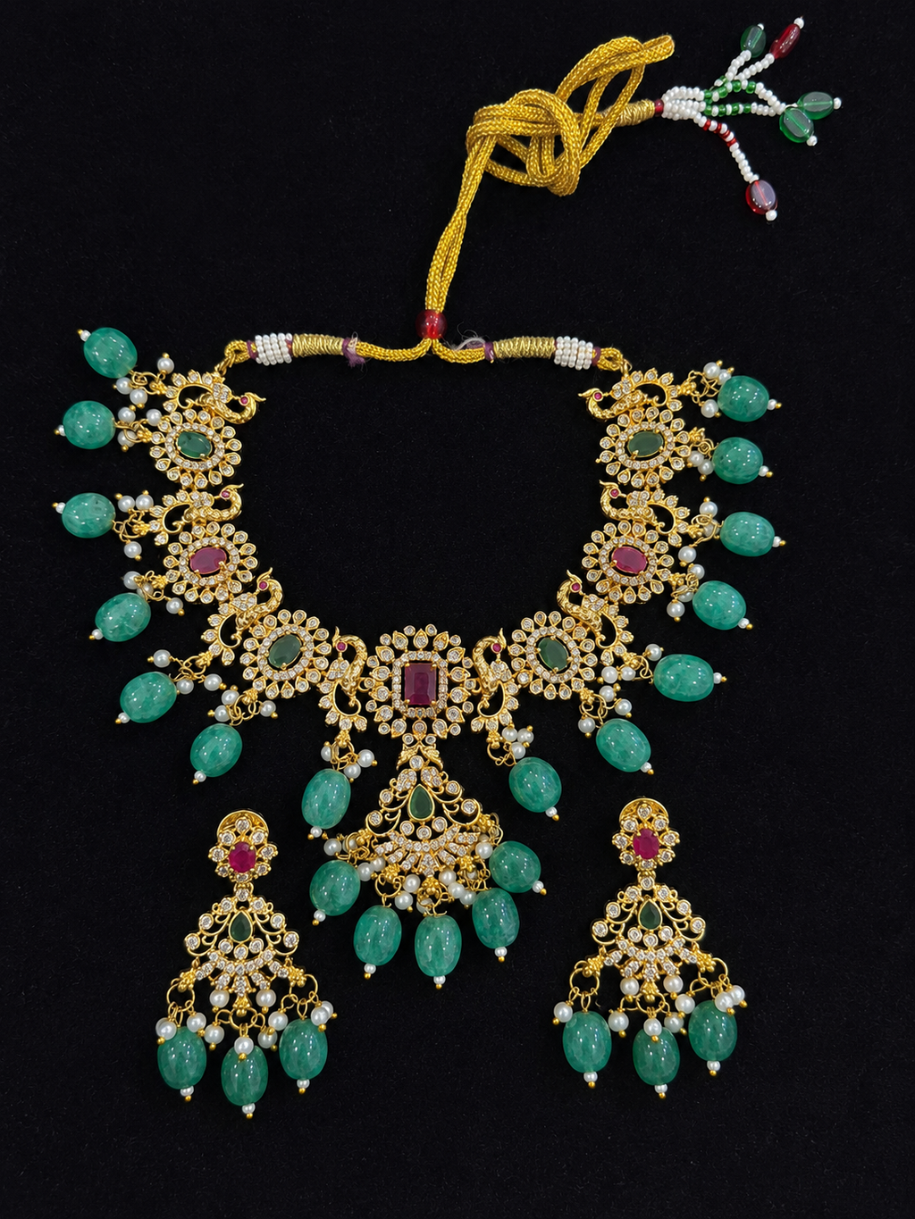 Ankuna Emerald Rajsi Necklace Set