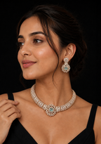 Ankuna Celeste Emerald Choker Set