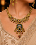 Ankuna Emerald Heritage Pendant Necklace Set