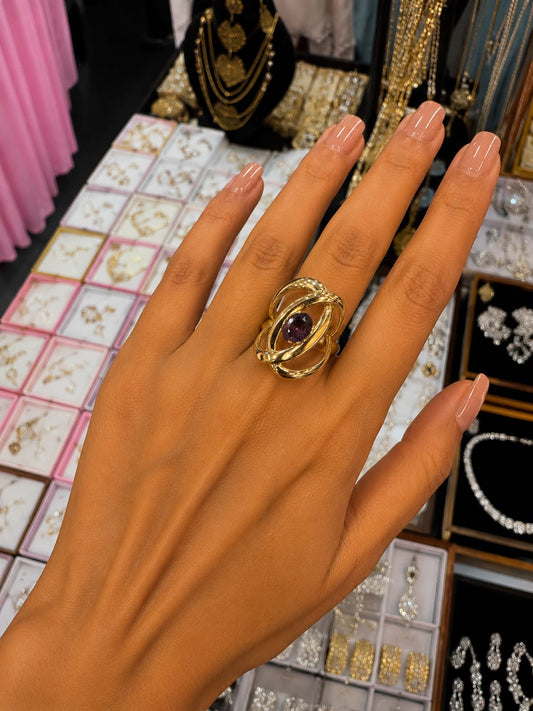 Amethyst Interlocking Gold Statement Ring