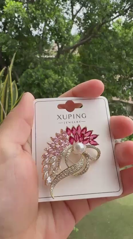 Elegant Pink Crystal Peacock Pearl Brooch